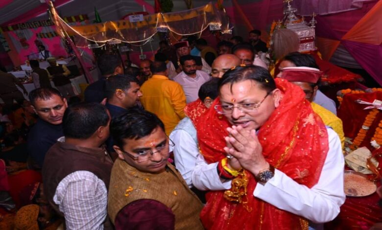 Uttarakhand News: भागवत कथा में शामिल हुए सीएम धामी: बोले—श्रवण से होती है बुद्धि की शुद्धि, प्रदेश की सुख-समृद्धि की कामना…. Uttarakhand News: भागवत कथा में शामिल हुए सीएम धामी: बोले—श्रवण से होती है बुद्धि की शुद्धि, प्रदेश की सुख-समृद्धि की कामना….