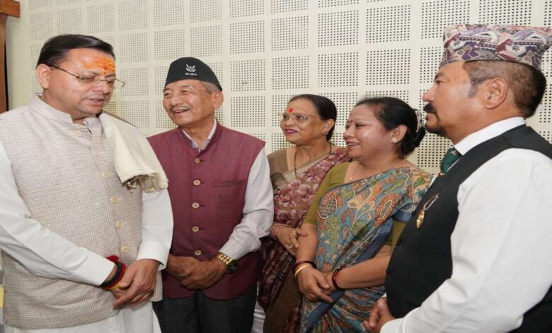 Uttarakhand News- जनसुनवाई के लिए सीएम आवास पहुंची जनता: धामी ने शिकायतों पर लिया संज्ञान, त्वरित समाधान के दिए निर्देश….. Uttarakhand News- जनसुनवाई के लिए सीएम आवास पहुंची जनता: धामी ने शिकायतों पर लिया संज्ञान, त्वरित समाधान के दिए निर्देश…..