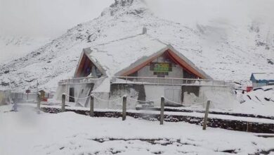Hemkund Sahib Yatra: जो बोले सो निहाल…के जयघोष के साथ खुले हेमकुंड गुरुद्वारे के कपाट, हुई पहली अरदास Hemkund Sahib Yatra: जो बोले सो निहाल…के जयघोष के साथ खुले हेमकुंड गुरुद्वारे के कपाट, हुई पहली अरदास