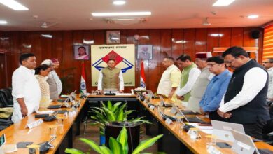 Uttarakhand News: कैबिनेट बैठक में पूर्व सीएम बीसी खंडूड़ी और पद्मश्री जसपाल राणा को श्रद्धांजलि…. Uttarakhand News: कैबिनेट बैठक में पूर्व सीएम बीसी खंडूड़ी और पद्मश्री जसपाल राणा को श्रद्धांजलि….
