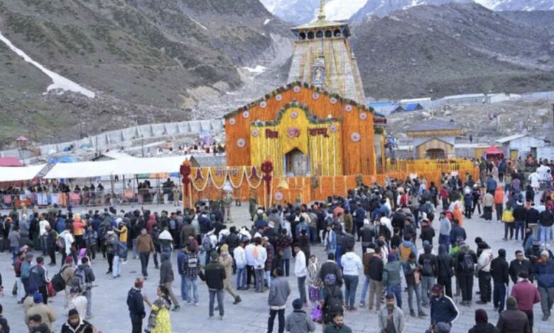 केदारनाथ में मिलेगी ‘संजीवनी: लिनचौली से मोदी गुफा तक विकसित होगी हरित पट्टी, औषधीय पौधों से संवरेगा सौंदर्य केदारनाथ में मिलेगी ‘संजीवनी: लिनचौली से मोदी गुफा तक विकसित होगी हरित पट्टी, औषधीय पौधों से संवरेगा सौंदर्य