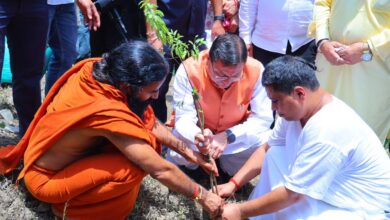 Uttarakhand News- हरेला पर्व: CM धामी ने किया पौधरोपण, दिया हरित उत्तराखण्ड और पर्यावरण संरक्षण का संदेश….. Uttarakhand News- हरेला पर्व: CM धामी ने किया पौधरोपण, दिया हरित उत्तराखण्ड और पर्यावरण संरक्षण का संदेश…..
